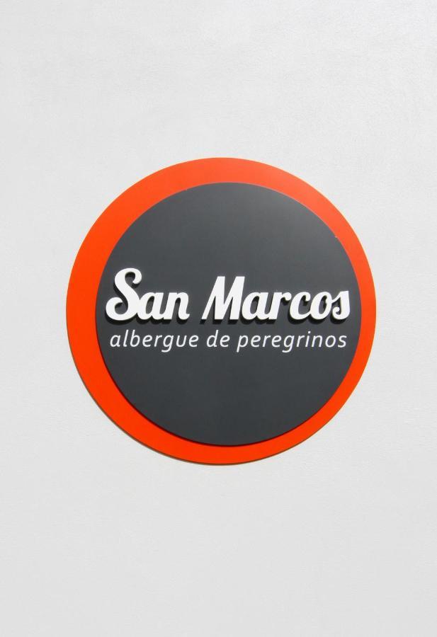 Albergue San Marcos ปาลัสเดเรย์ ภายนอก รูปภาพ